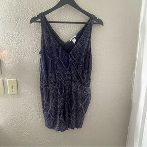 H&M Women's Small Romper Paisley Blue White Pockets Elastic Waist Sleeveless‎